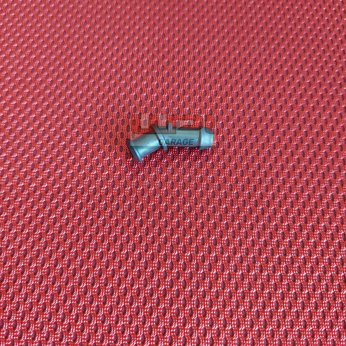 BMW E36 Clutch master cylinder feed line connector 21521161628