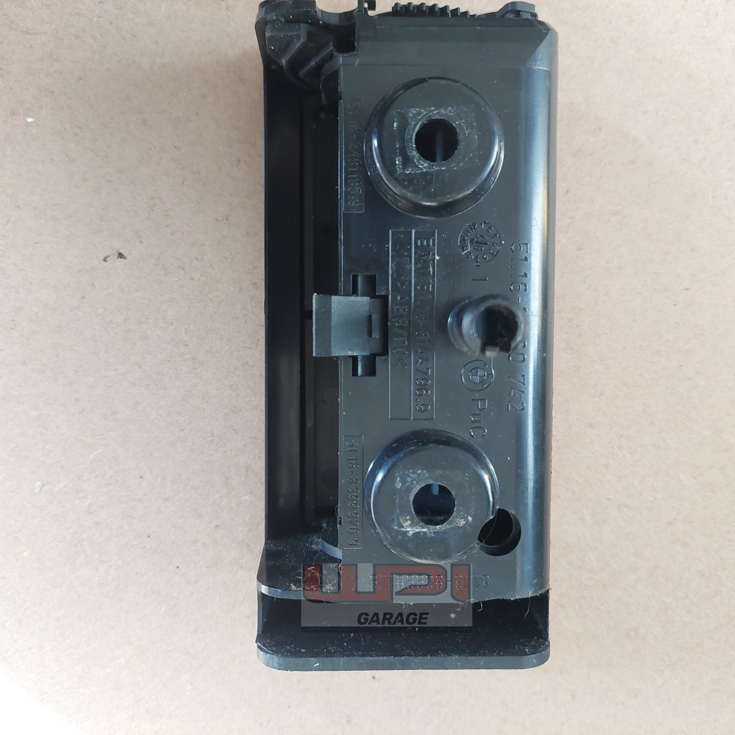 BMW E36 Ashtray centre console front 51161960742