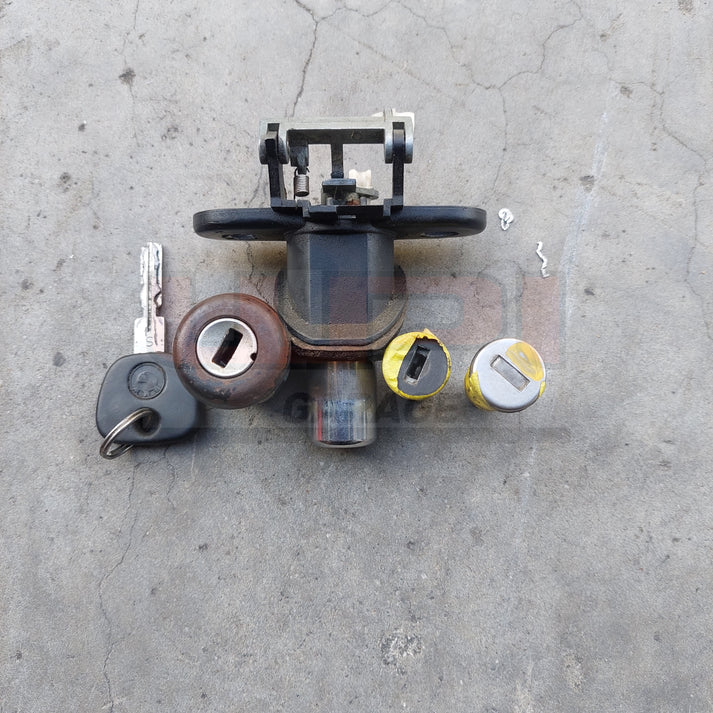 BMW E36 Sedan Key and Lock Set – WPIGARAGE