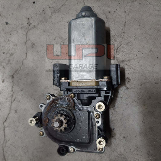 BMW E36 Window regulator motor RH 67628360977