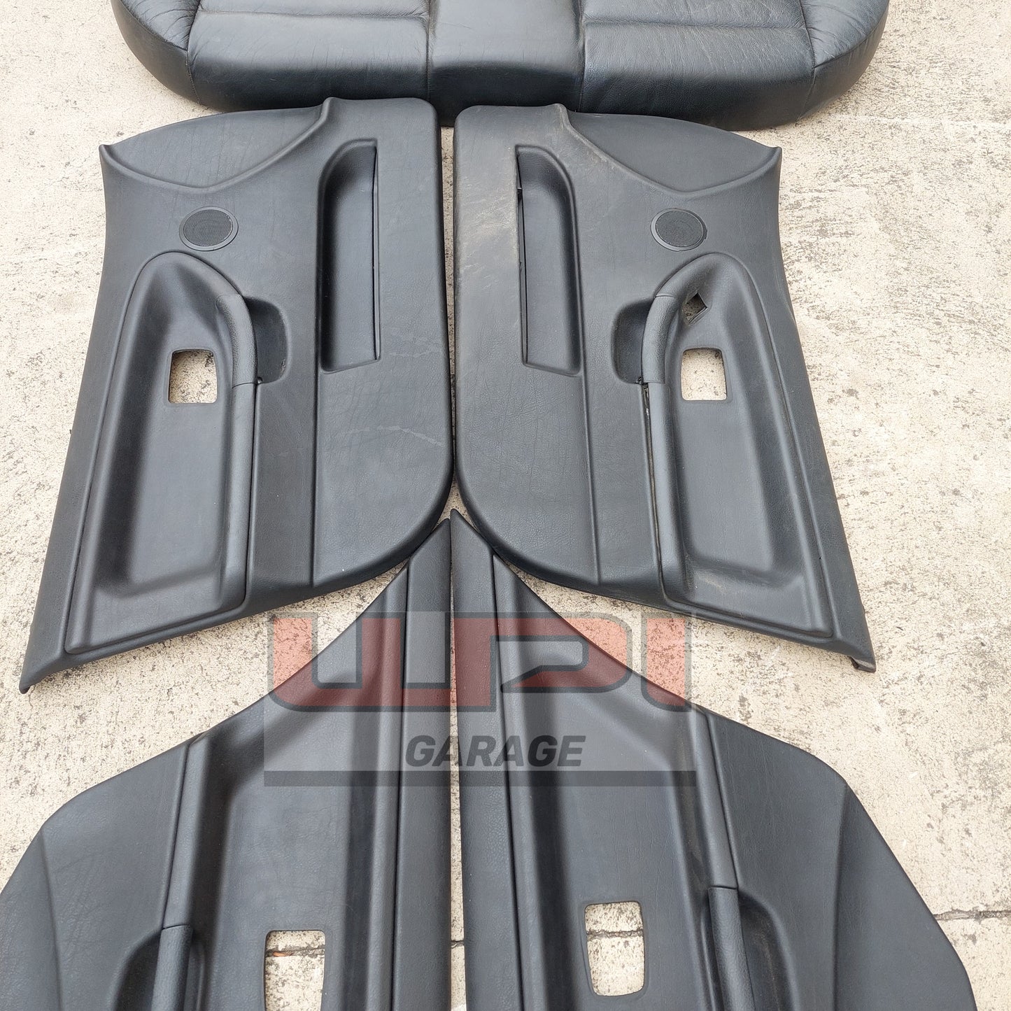 BMW E36 Sedan leather interior (black)