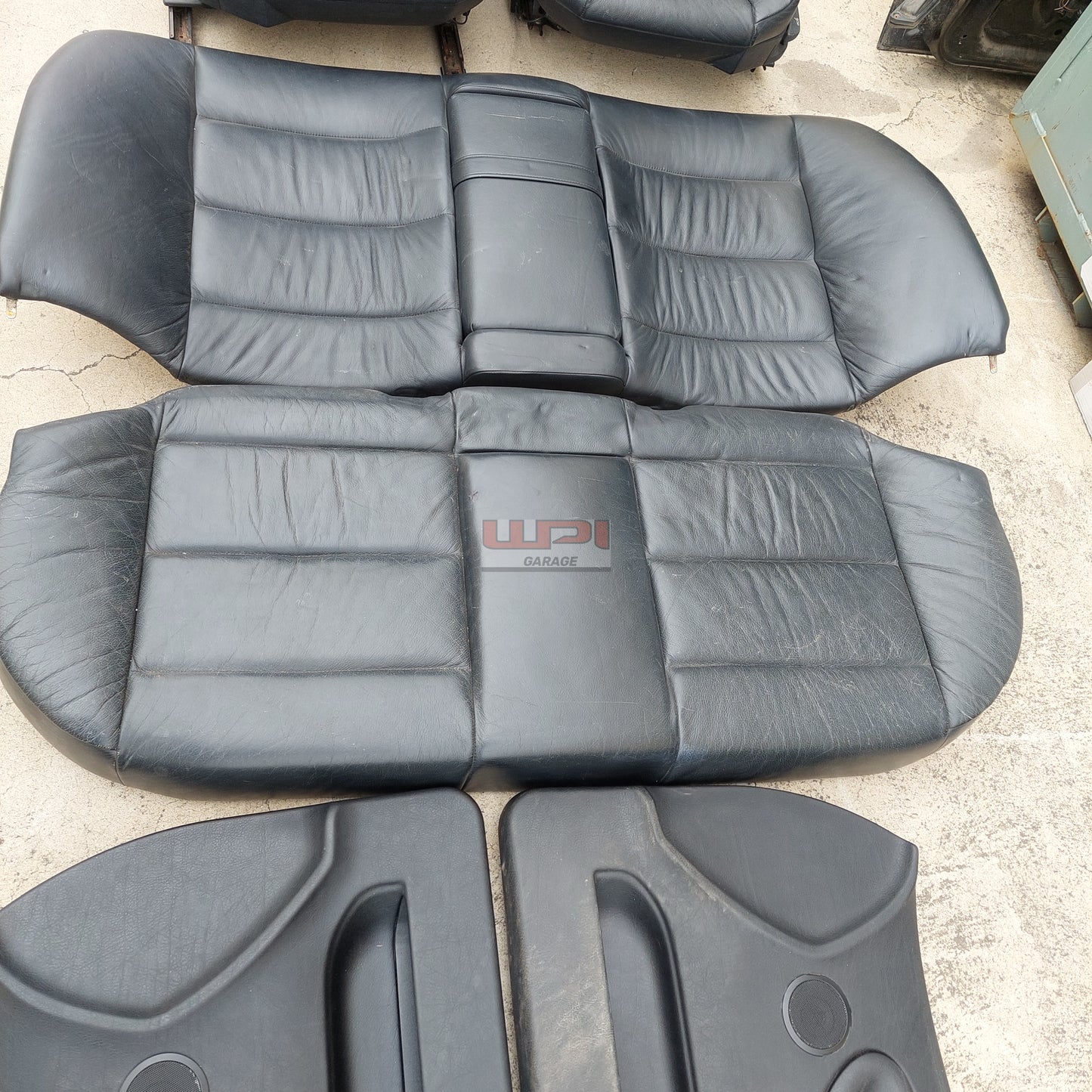 BMW E36 Sedan leather interior (black)